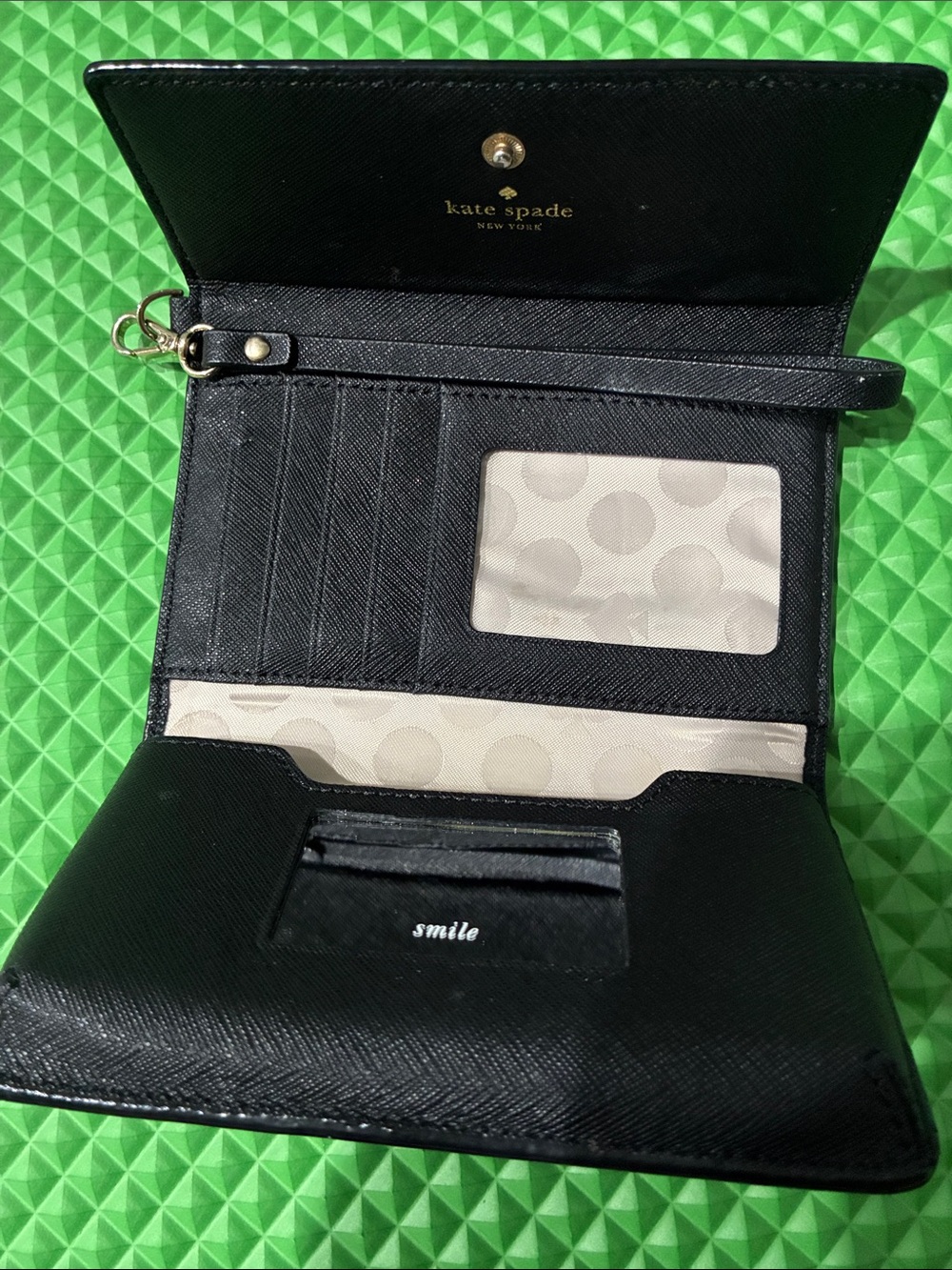 kate spade Black Saffiano Wristlet Wallet with Gold Logo - Picture 2 of 3